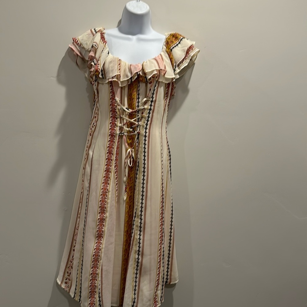 New ASTR dress. Size M. NWT.